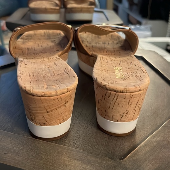 1 hour sale. Michael Kors, wedge sandals, 8.5 - Picture 6 of 8